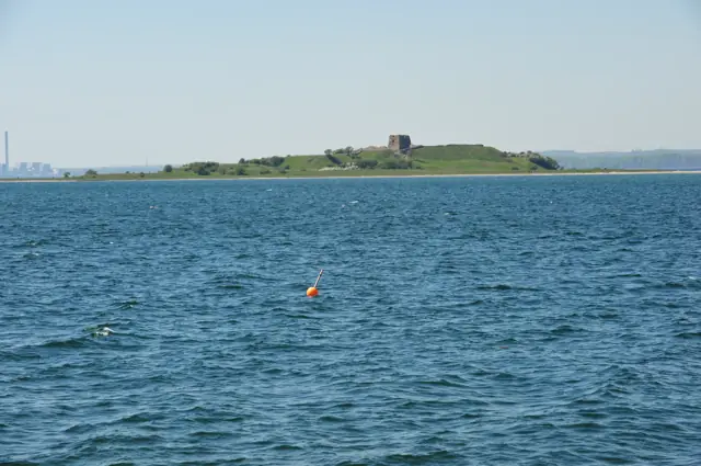 Dragsmur isthmus seen from the water